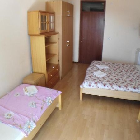Guesthouse Obala Sutomore Kültér fotó