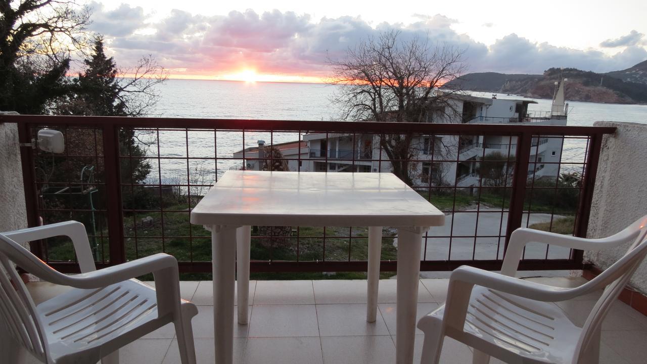 Guesthouse Obala Sutomore Kültér fotó