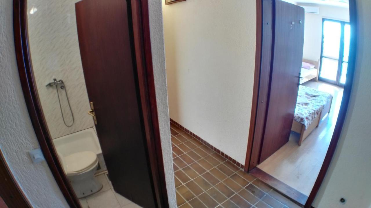 Guesthouse Obala Sutomore Kültér fotó