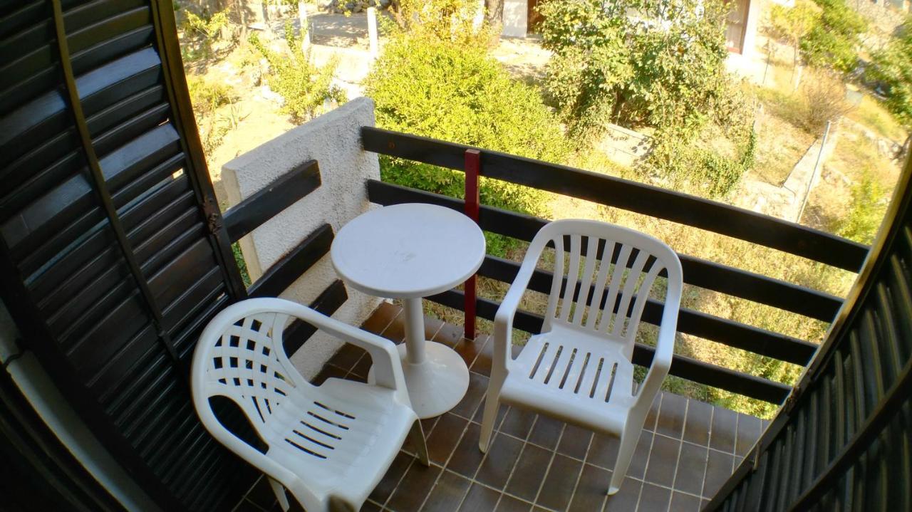 Guesthouse Obala Sutomore Kültér fotó