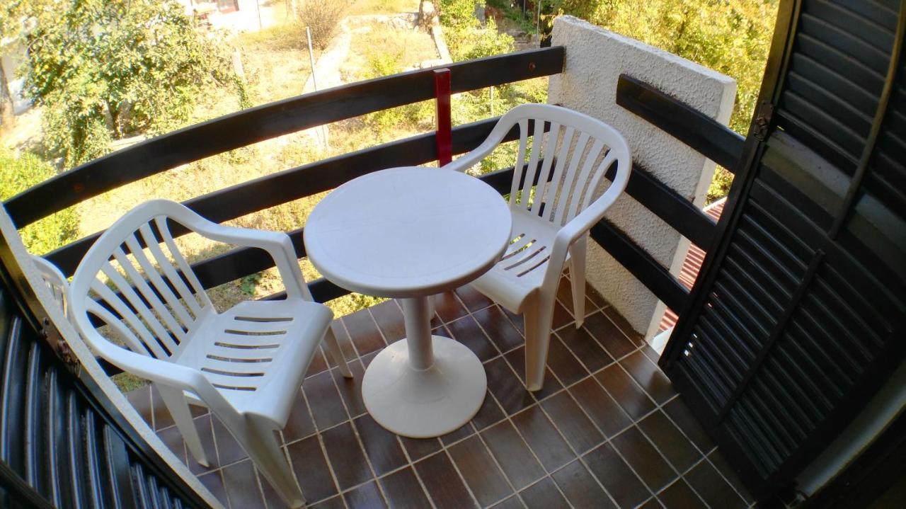 Guesthouse Obala Sutomore Kültér fotó